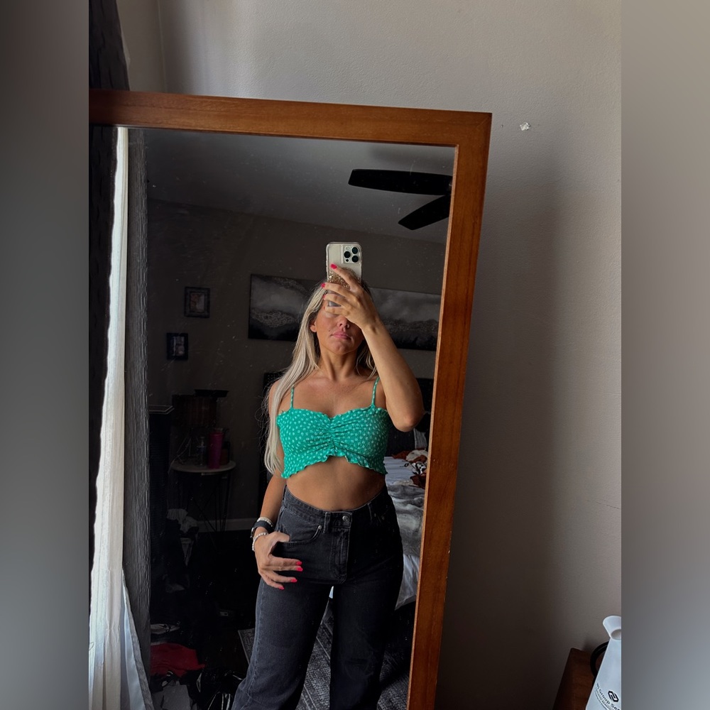 Skylar + Madison Green Floral Stretch Crop